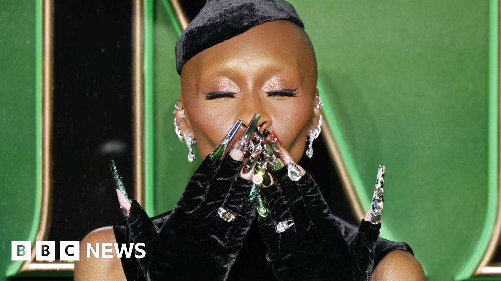 You are currently viewing Basildon artist creates nails for Cynthia Erivo in Wicked