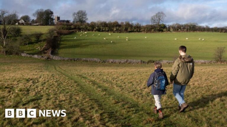 Read more about the article Deadline to record historic footpaths to be scrapped