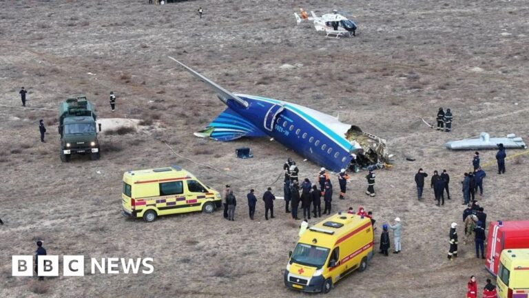 Read more about the article Dozens die in Azerbaijan Airlines accident