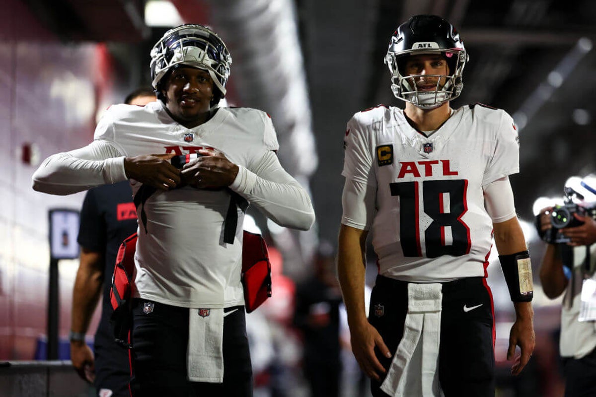 You are currently viewing Falcons bench QB Kirk Cousins for rookie Michael Penix Jr. amid struggles