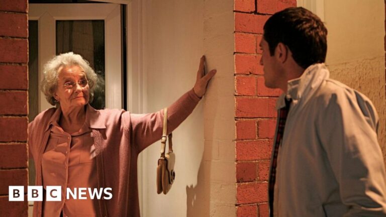 Read more about the article Gavin & Stacey stars pay tribute to Doris ahead of final episode