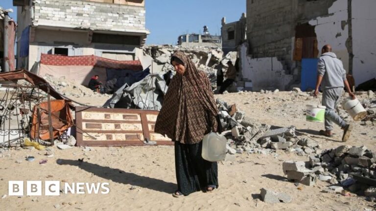 Read more about the article Gaza ceasefire talks 90% complete, Palestinian official tells BBC