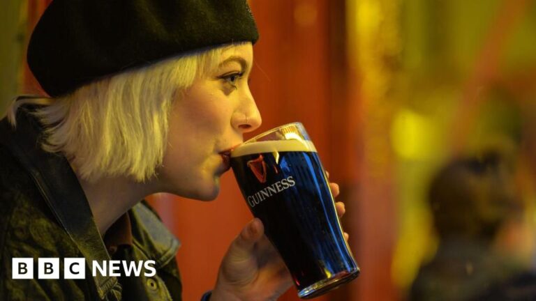 Read more about the article Guinness supplies limited ahead of Christmas after demand soars