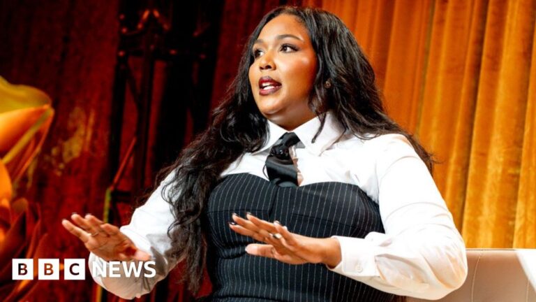 Read more about the article Harassment case against Lizzo dropped