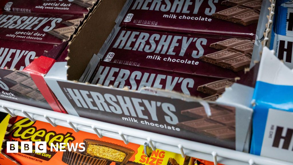 Read more about the article Hershey shares jump on Cadbury owner buyout report