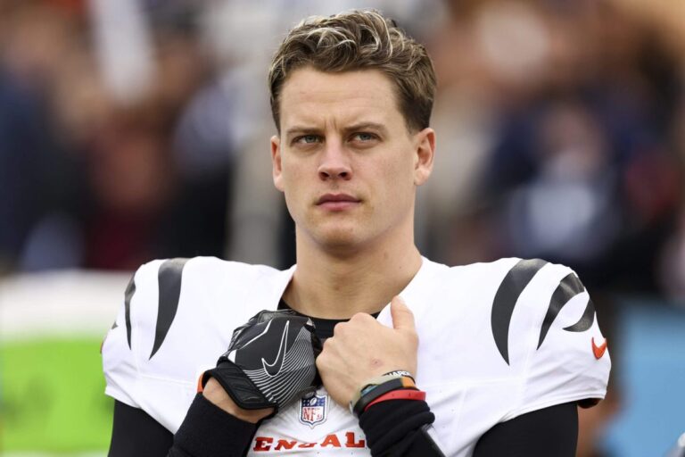 Read more about the article Joe Burrow learning his voice in Bengals’ season gone sideways: ‘I expect greatness’