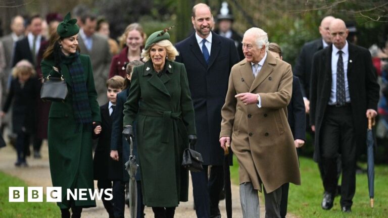 Read more about the article King, Queen, William and Kate attend Christmas Day service