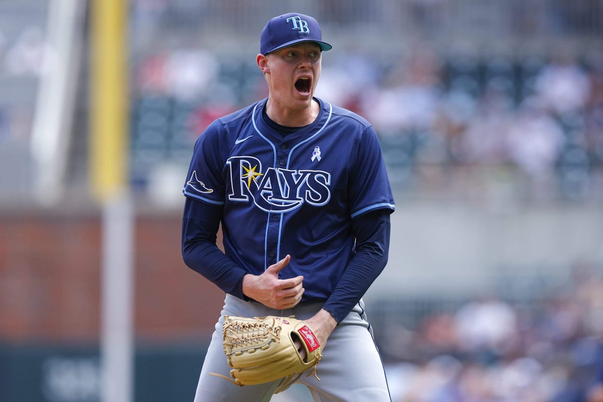 You are currently viewing MLB’s weirdest injuries of 2024: Beware of water bottles, heating pads and walls
