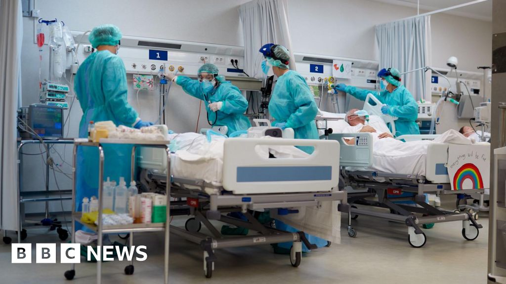 Read more about the article NHS trust put in place do-not-resuscitate rule, Covid inquiry told