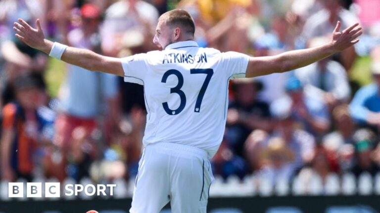 Read more about the article New Zealand vs England: Gus Atkinson takes hat-trick in second Test in Wellington