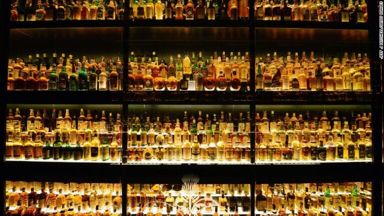 Read more about the article Scotland just can’t make enough Scotch whisky