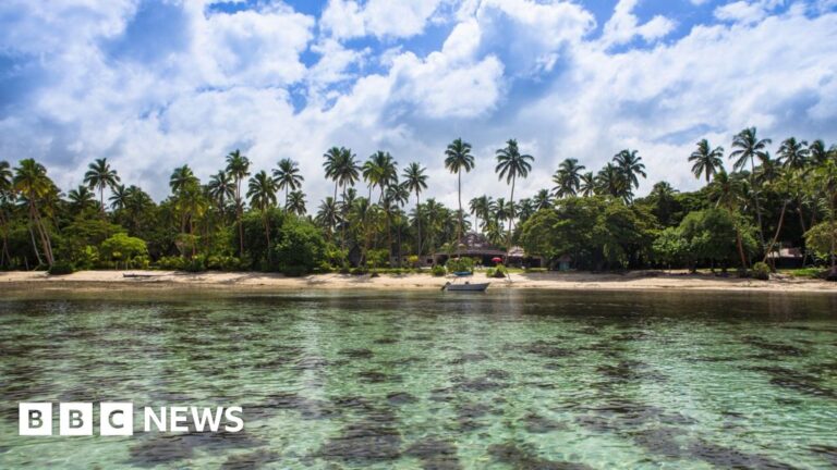 Read more about the article Seven tourists in Fiji hospital with suspected alcohol poisoning