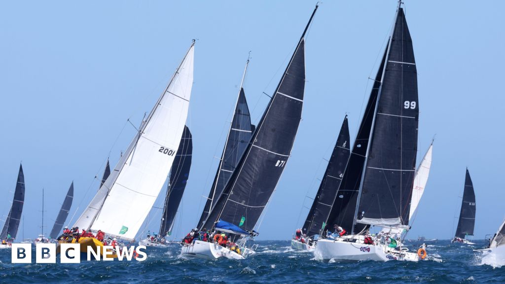 You are currently viewing Two die in Sydney to Hobart yacht race