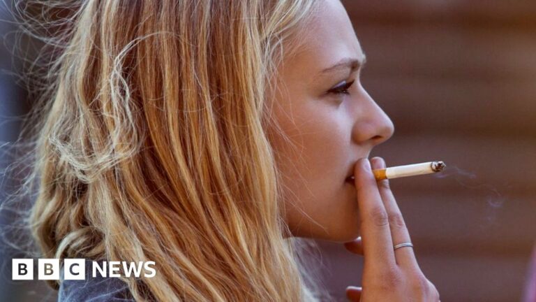 Read more about the article What is the UK smoking ban and how many people still smoke?