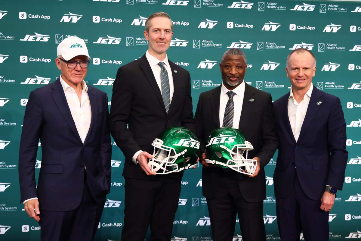 You are currently viewing Aaron Glenn and Darren Mougey bring the Jets hope — if Woody Johnson stays out of their way