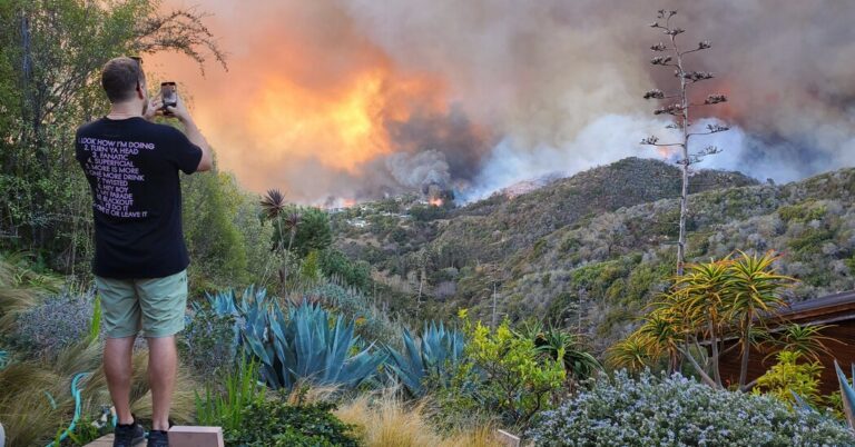 Read more about the article Amid Wildfires, a New Reality for L.A.’s Reality TV Stars