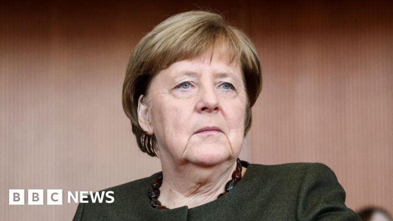 Read more about the article Angela Merkel criticises CDU party leader after far-right asylum vote