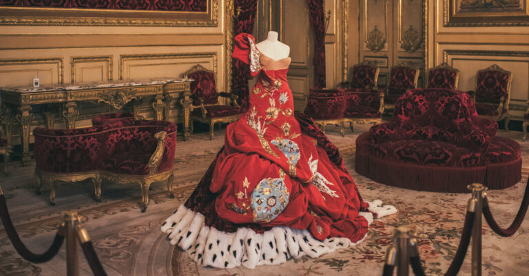 Read more about the article The Louvre Shows Off an Epic Fashion Collection