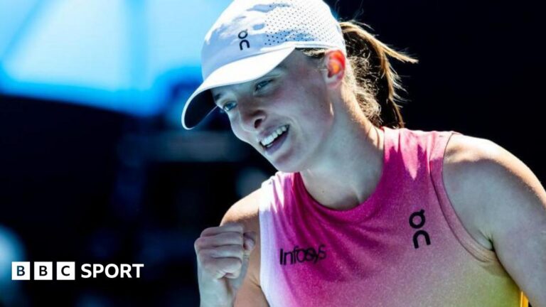 Read more about the article Australian Open 2025 results: Iga Swiatek beats Emma Navarro to set up Madison Keys semi-final