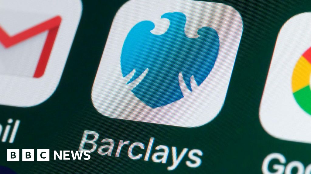 Read more about the article Barclays hit by major IT outage on tax deadline day