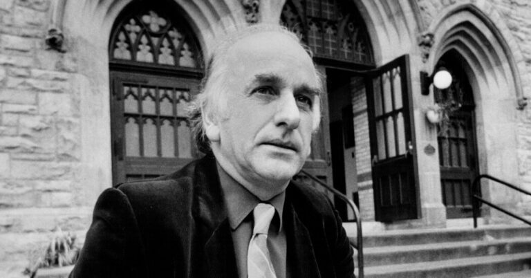 Read more about the article Derek Humphry, Pivotal Figure in Right-to-Die Movement, Dies at 94