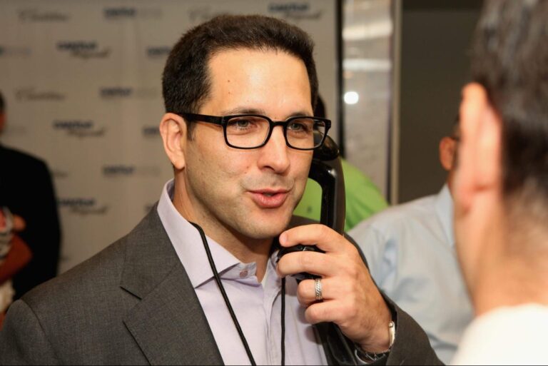 Read more about the article ESPN’s Adam Schefter: ‘I love to feel the energy of something that is not familiar’