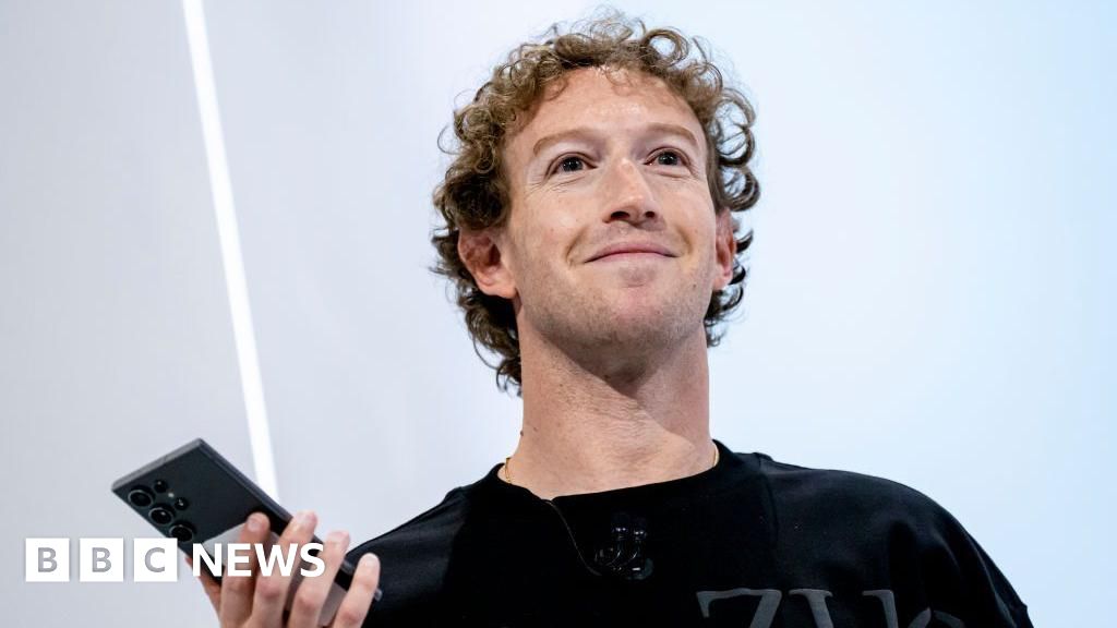 Read more about the article Facebook owner Meta to pay $25m to settle Trump lawsuit over ban