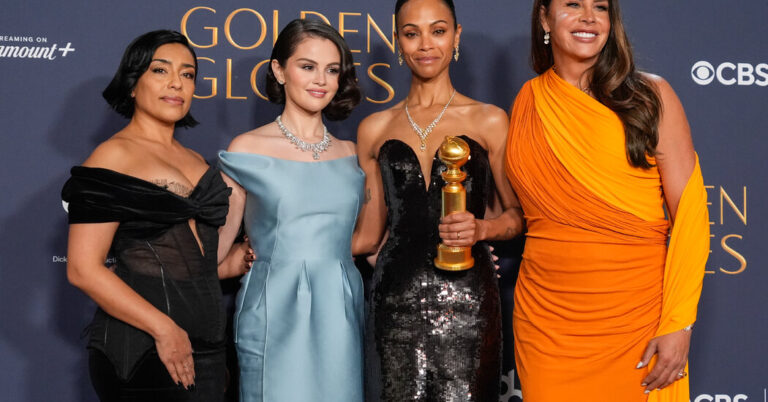 Read more about the article Golden Globes Stars Avoided Politics