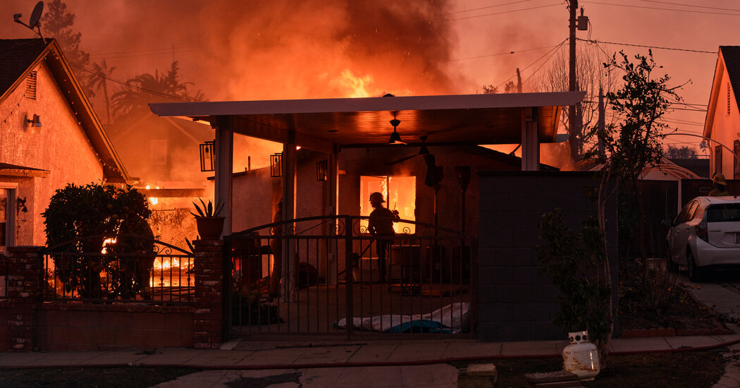 You are currently viewing How Outlets on the Left and Right Have Covered the Los Angeles Wildfires