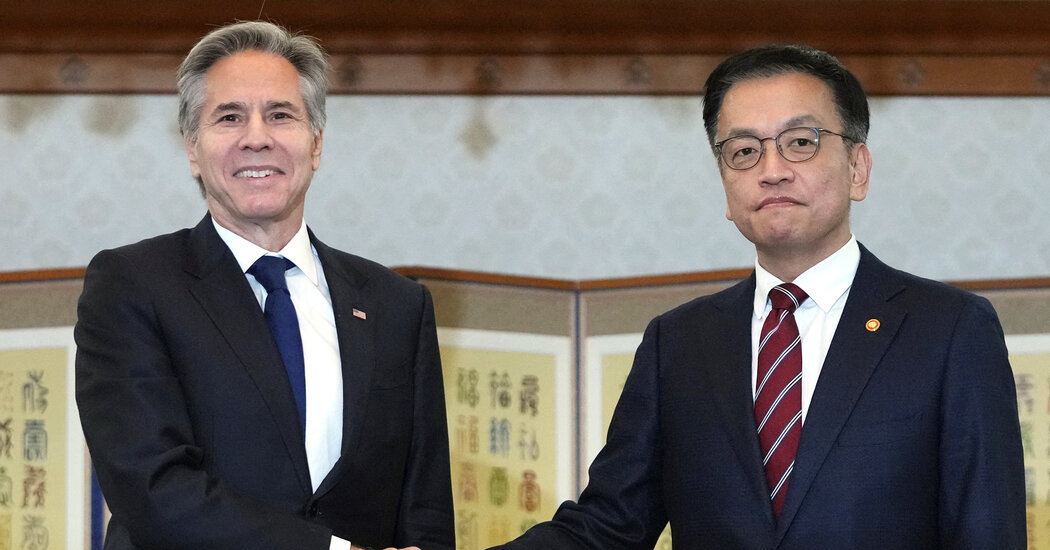 Read more about the article In Seoul, Blinken Affirms Alliance Amid Challenges to Democracies