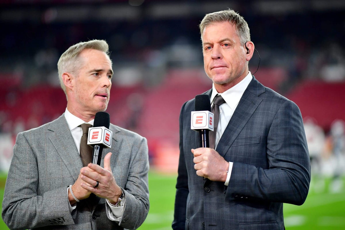 You are currently viewing Joe Buck, Troy Aikman, Philly snow, Tom Brady and more NFL divisional TV analysis