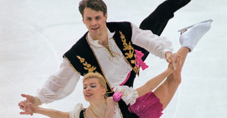 Read more about the article Married Russian Figure-Skating Stars Are Among Victims of Plane Crash Near Washington, D.C.