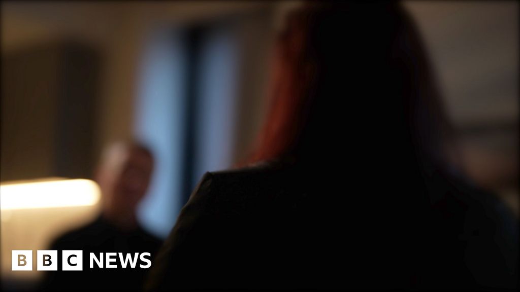 You are currently viewing Oldham abuse survivors criticise government over inquiry decision