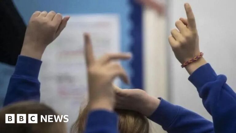 Read more about the article Parents urged to enrol new Isle of Man primary school starters