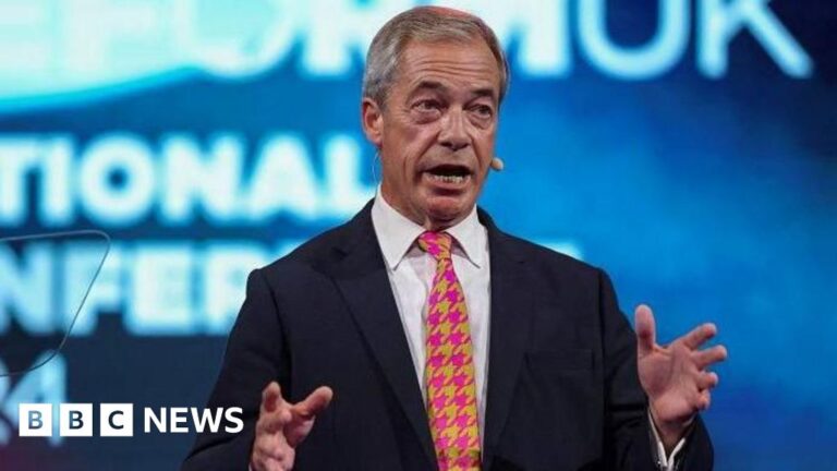 Read more about the article Reform UK councillors resign in protest over Nigel Farage