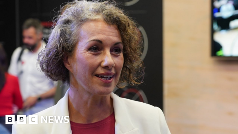 Read more about the article Rotherham MP Sarah Champion backs national grooming inquiry