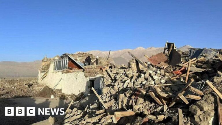 Read more about the article Scores dead as magnitude 7.1 tremor hits Tibet