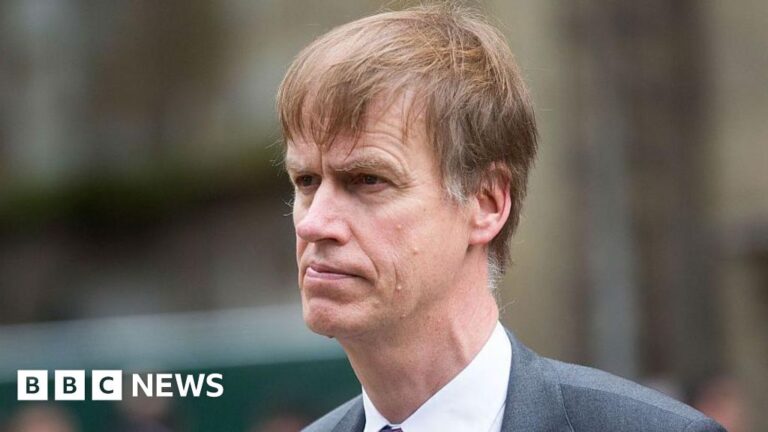 Read more about the article Stephen Timms spoken to over attending Muslim Council event