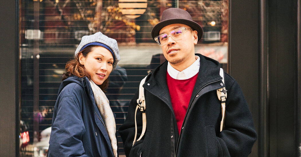 You are currently viewing Street Style Trend of the Week: Coordinated Couple Outfits