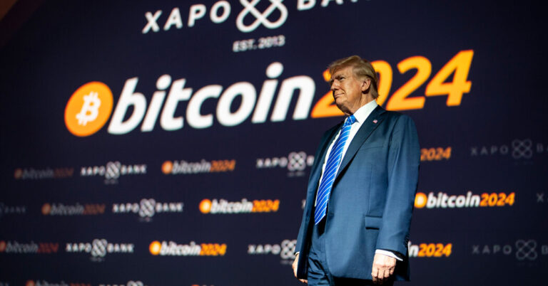 Read more about the article Trump Issues Executive Order to Boost Cryptocurrency Industry