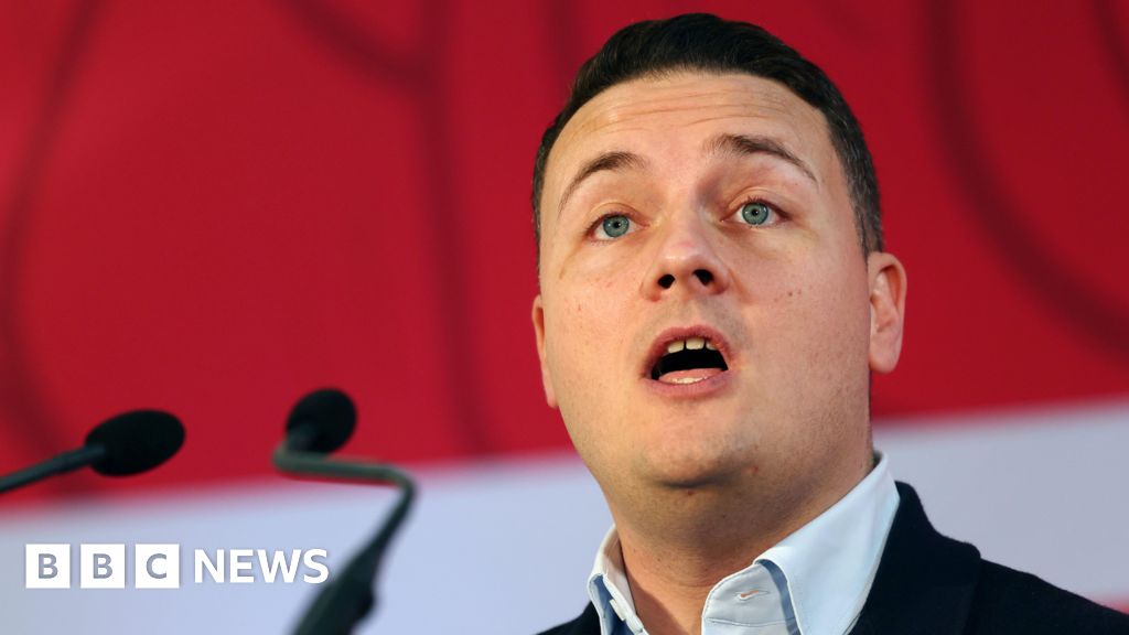 You are currently viewing Wes Streeting accuses Nigel Farage of ‘miserablist’ vision for UK