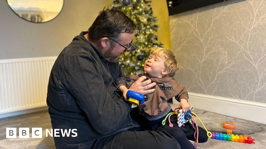 Read more about the article the Hull men helping other fathers of premature and sick babies