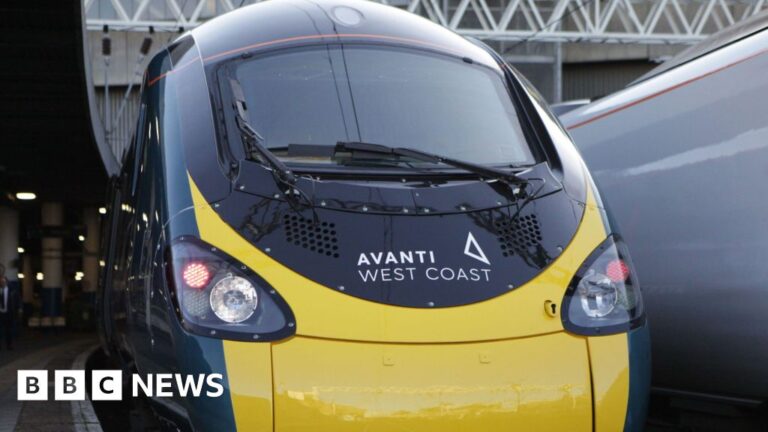 Read more about the article Avanti West Coast Sunday strikes suspended for talks