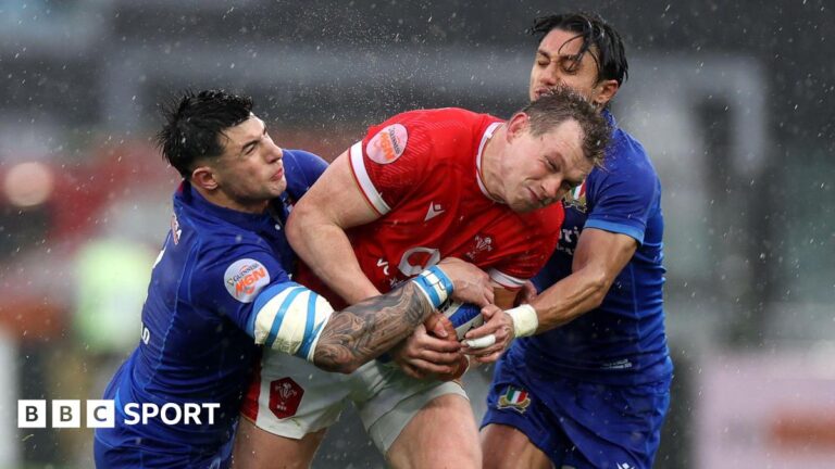 Read more about the article Italy 22-15 Wales: Warren Gatland’s side suffer 14th straight Test defeat