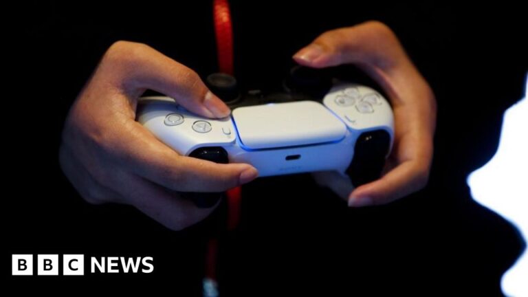 Read more about the article PlayStation Network back online, firm says