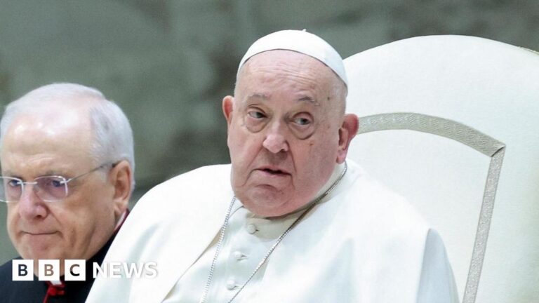 Read more about the article Pope ‘remains critical’ after ‘respiratory crisis’