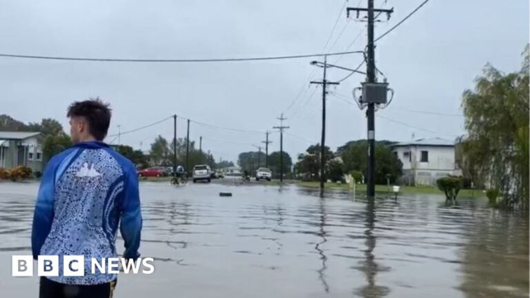 Read more about the article Queensland floods devastation ‘incredible’, state premier says