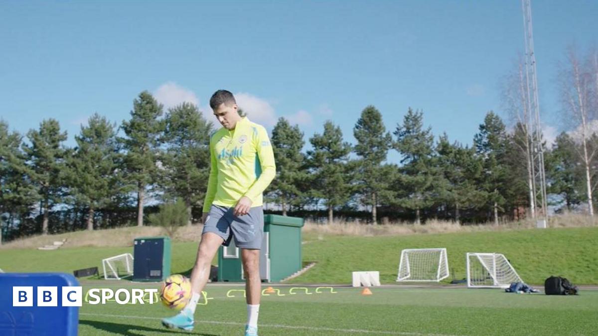 You are currently viewing Rodri: Manchester City midfielder back in individual training after ACL injury