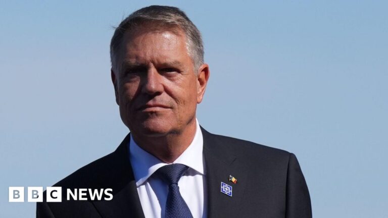 Read more about the article Romania President Klaus Iohannis resigns ahead of election re-run