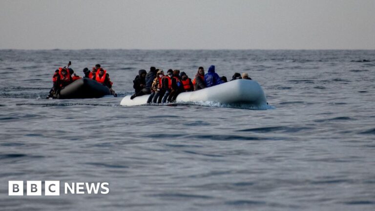 Read more about the article Smuggling gangs ‘taken hold’, says Yvette Cooper